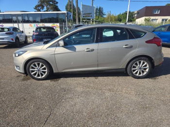 Photo 4 du bon plan FORD Focus 1.5 TDCi 120ch Stop&Start Titanium occasion à 12490 €