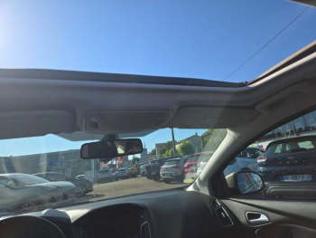 Photo 10 du bon plan FORD Focus 1.5 TDCi 120ch Stop&Start Titanium occasion à 12490 €