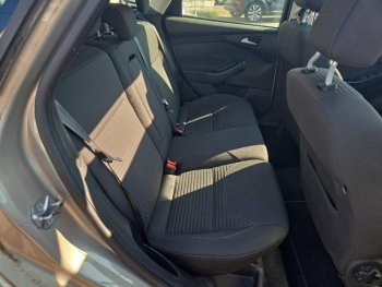 Photo 14 du bon plan FORD Focus 1.5 TDCi 120ch Stop&Start Titanium occasion à 12490 €