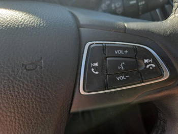 Photo 18 du bon plan FORD Focus 1.5 TDCi 120ch Stop&Start Titanium occasion à 12490 €