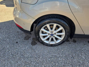 Photo 34 du bon plan FORD Focus 1.5 TDCi 120ch Stop&Start Titanium occasion à 12490 €