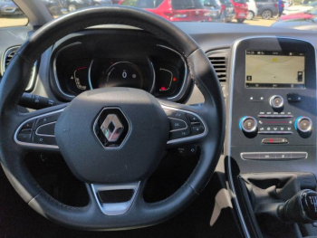 Photo 19 du bon plan RENAULT Grand Scenic 1.3 TCe 140ch FAP Business 7 places occasion à 11990 €