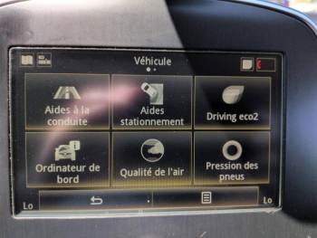 Photo 26 du bon plan RENAULT Grand Scenic 1.3 TCe 140ch FAP Business 7 places occasion à 11990 €