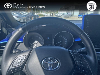 Photo 13 du bon plan TOYOTA C-HR 122h Graphic 2WD E-CVT MY20 occasion à 18990 €