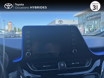 Photo 15 du bon plan TOYOTA C-HR 122h Graphic 2WD E-CVT MY20 occasion à 18990 €