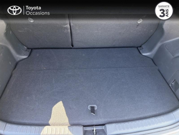 Photo 10 du bon plan TOYOTA Yaris 120 VVT-i Dynamic Business 5p MC24 occasion à 16990 €