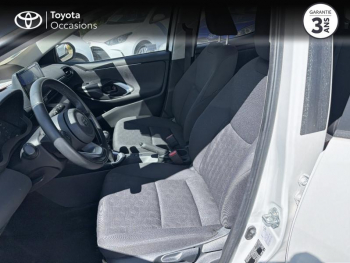Photo 11 du bon plan TOYOTA Yaris 120 VVT-i Dynamic Business 5p MC24 occasion à 16990 €