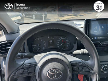 Photo 13 du bon plan TOYOTA Yaris 120 VVT-i Dynamic Business 5p MC24 occasion à 16990 €