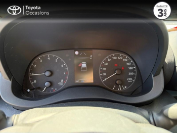 Photo 14 du bon plan TOYOTA Yaris 120 VVT-i Dynamic Business 5p MC24 occasion à 16990 €