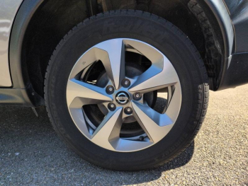 Photo 10 du bon plan NISSAN Juke 1.2 DIG-T 115ch N-Connecta 2018 occasion à 10690 €