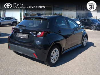 Photo 18 du bon plan TOYOTA Yaris 116h Dynamic 5p MY22 occasion à 17990 €