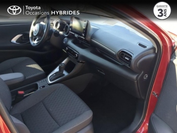 Photo 6 du bon plan TOYOTA Yaris 116h Design 5p MY22 occasion à 19490 €
