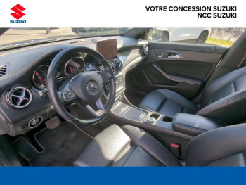Photo 12 du bon plan MERCEDES-BENZ CLA 220 d Starlight Edition 7G-DCT Euro6c occasion à 24980 €