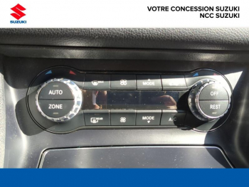 Photo 25 du bon plan MERCEDES-BENZ CLA 220 d Starlight Edition 7G-DCT Euro6c occasion à 24980 €
