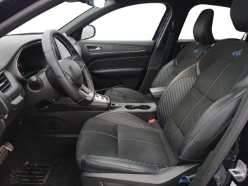 Photo 7 du bon plan RENAULT Arkana 1.6 E-Tech 145ch full hybrid esprit Alpine -24 occasion à 26500 €
