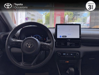 Photo 17 du bon plan TOYOTA Yaris 116h Design 5p MC24 occasion à 20990 €