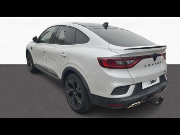 Photo 5 du bon plan RENAULT Arkana 1.6 E-Tech hybride 145ch Engineered -22 occasion à 22700 €