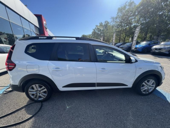 Photo 4 du bon plan DACIA Jogger 1.0 ECO-G 100ch Expression 5 places occasion à 14490 €