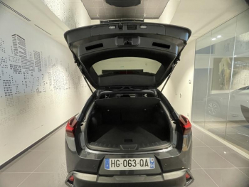 Photo 12 du bon plan LEXUS UX 300h F SPORT Design 2WD occasion à 32990 €
