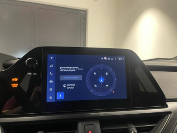 Photo 26 du bon plan LEXUS UX 300h F SPORT Design 2WD occasion à 32990 €