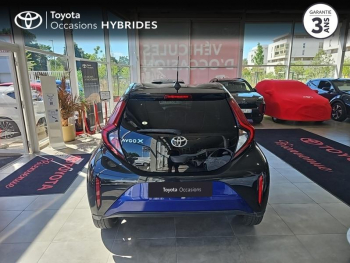 Photo 4 du bon plan TOYOTA Aygo X 1.0 VVT-i 72ch Design S-CVT MY23 occasion à 15790 €