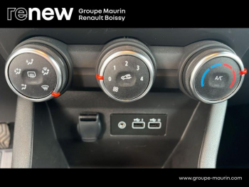 Photo 24 du bon plan RENAULT Clio 1.0 TCe 90ch Evolution occasion à 14990 €