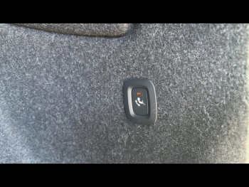 Photo 9 du bon plan VOLVO XC40 B3 163ch Plus DCT 7 occasion à 27490 €
