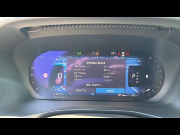 Photo 15 du bon plan VOLVO XC40 B3 163ch Plus DCT 7 occasion à 27490 €