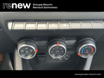 Photo 27 du bon plan RENAULT Clio 1.5 Blue dCi 85ch Business occasion à 10990 €