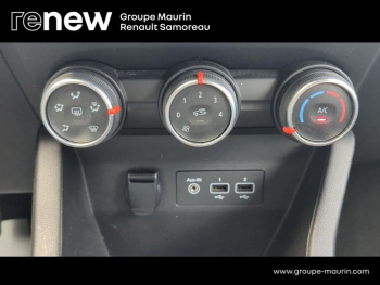 Photo 28 du bon plan RENAULT Clio 1.5 Blue dCi 85ch Business occasion à 10990 €