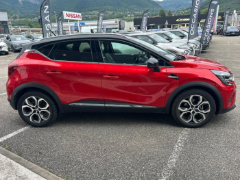 Photo 5 du bon plan RENAULT Captur 1.6 E-Tech hybride 145ch Intens -21 occasion à 17990 €
