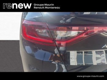 Photo 13 du bon plan RENAULT Arkana 1.6 E-Tech hybride 145ch Techno -22 occasion à 18490 €