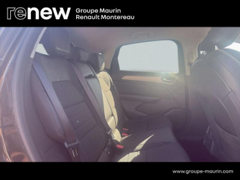 Photo 18 du bon plan RENAULT Arkana 1.6 E-Tech hybride 145ch Techno -22 occasion à 18490 €