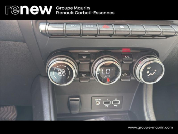 Photo 25 du bon plan RENAULT Captur 1.6 E-Tech hybride 145ch Business -21 occasion à 17790 €
