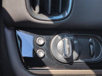Photo 18 du bon plan MINI Countryman One 102ch Oakwood Euro6d-T occasion à 14490 €
