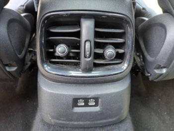 Photo 28 du bon plan MINI Countryman One 102ch Oakwood Euro6d-T occasion à 14490 €