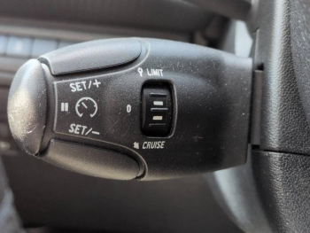 Photo 30 du bon plan PEUGEOT 208 1.2 PureTech 82ch Style 5p occasion à 6500 €