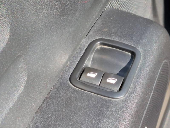 Photo 15 du bon plan CITROEN C3 PureTech 82ch Feel occasion à 7490 €
