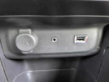 Photo 28 du bon plan CITROEN C3 PureTech 82ch Feel occasion à 7490 €
