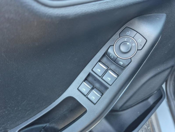 Photo 10 du bon plan FORD Puma 1.0 Flexifuel 125ch S&S mHEV Titanium occasion à 18990 €