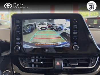 Photo 15 du bon plan TOYOTA C-HR 184h Collection 2WD E-CVT  MC19 occasion à 23390 €