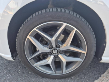 Photo 5 du bon plan SEAT Ibiza 1.0 EcoTSI 115ch Start/Stop Xcellence DSG occasion à 12985 €