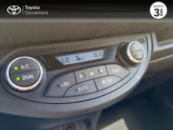 Photo 23 du bon plan TOYOTA Yaris 100h Collection 5p Pack Zen occasion à 13390 €