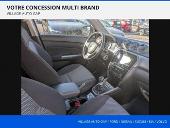 Photo 12 du bon plan SUZUKI Vitara 1.4 Boosterjet Hybrid 129ch Privilège Allgrip occasion à 21980 €