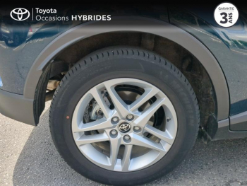 Photo 16 du bon plan TOYOTA C-HR 1.8 Hybride 122ch Dynamic E-CVT occasion à 21990 €
