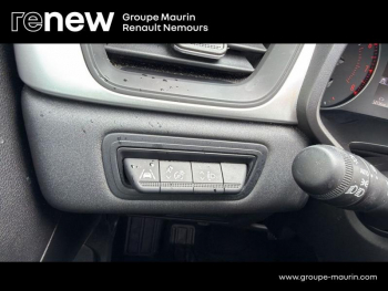 Photo 23 du bon plan RENAULT Captur 1.0 TCe 90ch Business occasion à 13990 €