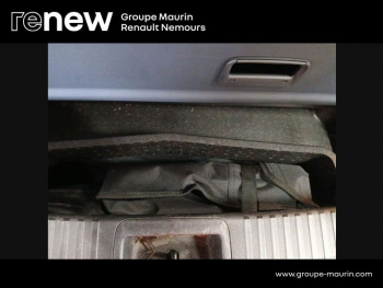 Photo 11 du bon plan RENAULT Espace 1.2 E-Tech full hybrid 200ch esprit Alpine 7 places - 24 occasion à 36290 €