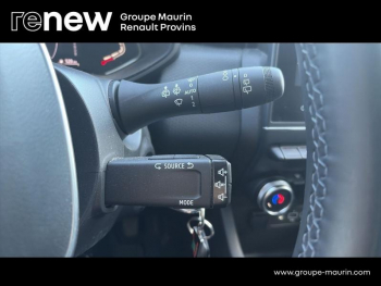 Photo 23 du bon plan RENAULT Clio 1.6 E-Tech hybride 145ch Equilibre occasion à 14700 €