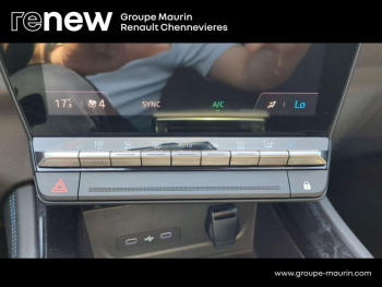 Photo 28 du bon plan RENAULT Austral 1.2 E-Tech full hybrid 200ch Techno esprit Alpine occasion à 30990 €