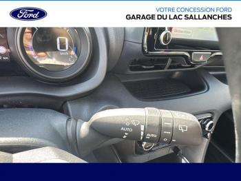 Photo 24 du bon plan TOYOTA Yaris 116h Collection 5p MY22 occasion à 21790 €